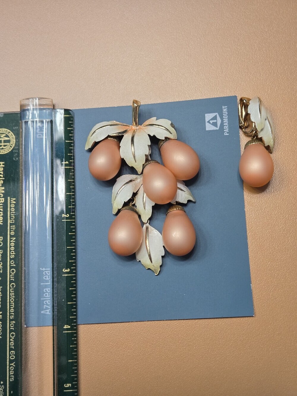 Vintage Peach and Gold Enamel Leave Grapes Brooch Necklace Pendabt Earring Set - Picture 7 of 17